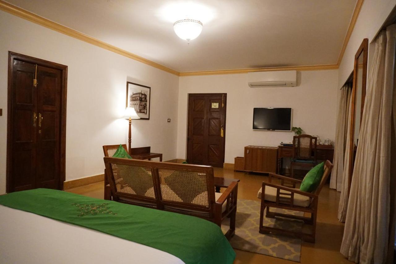 Saraca Hotel Lucknow Exterior foto